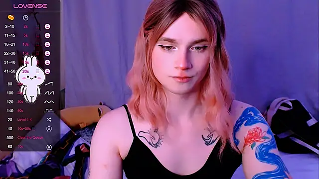 Alice_Hells: вебкам-шоу