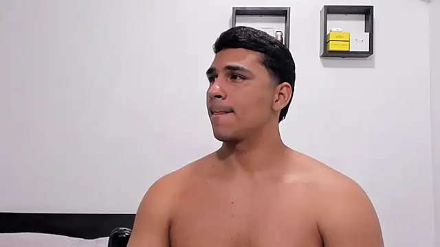 noah_belami: απευθείας συνομιλία ΧΧΧ