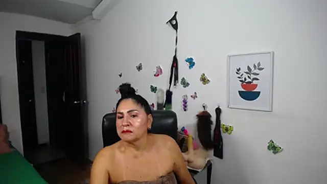 mature_bigboobs10: διαδικτυακό σόου στην κάμερα