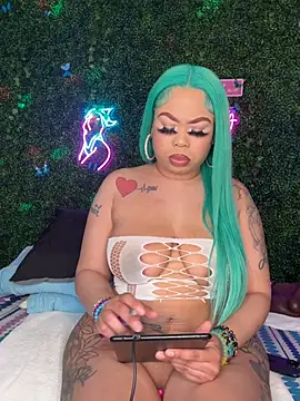 Chat XXX en directo de RenaThickAss