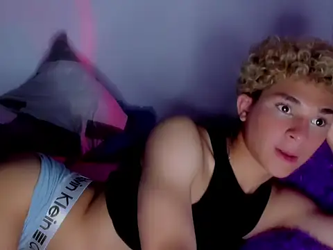 patrick_angel6: απευθείας συνομιλία ΧΧΧ