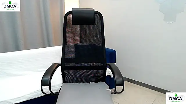 Pion_01 Live XXX-chat