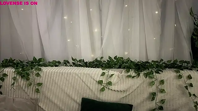 ElizSpieth live XXX chat