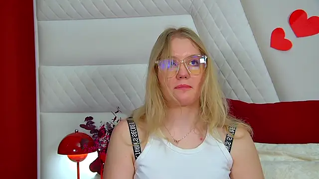 Онлайн чат XXX EmilyEvanse