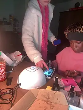 CookiesNcreaming – webcam-show