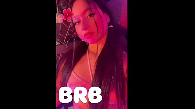 دردشة Kassandra_Foxxx الجنسية المباشرة