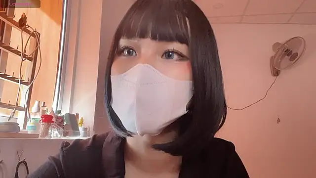 Tieu-May: απευθείας συνομιλία ΧΧΧ