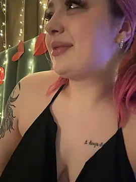 Chatroom XXX en direct de KellyMoors