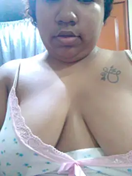 AprilBelmore Show Webcam