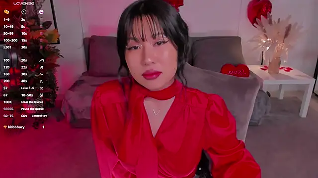 Erika_Kim: онлайн-секс-чат