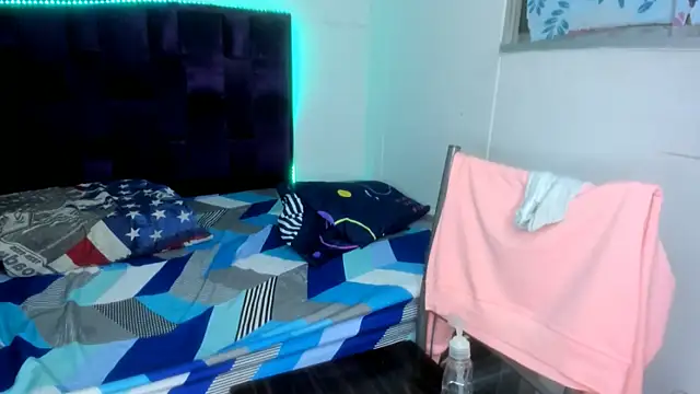 Ninna_Vergara 라이브 XXX 채팅