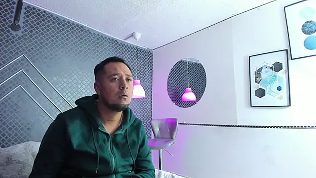 Cherry_bomb1: онлайн-секс-чат