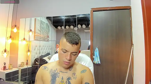 Pokazy przed kamerką – wildthor26