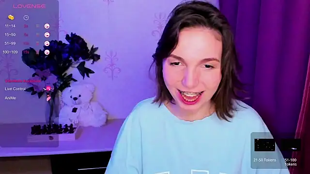 แชท XXX สดของ KindHazelHere_