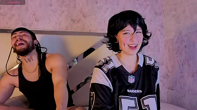 Benny_and_Mark – Naživo XXX chat