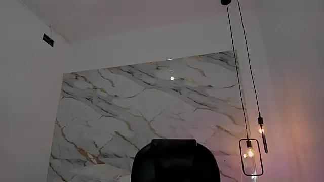 Živý XXX chat pretty_ariiel