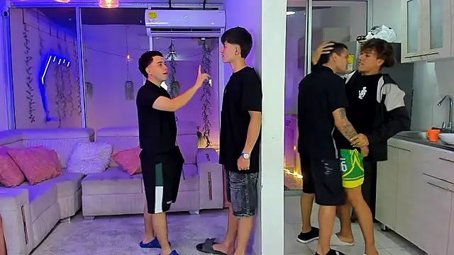 Show de Houseofwarrios na webcam