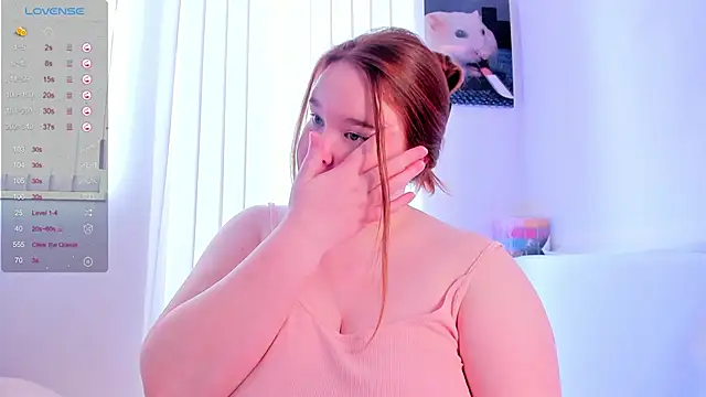 DebbieWoood – Naživo XXX chat