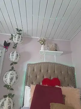 PandoraLuxury – Naživo XXX chat