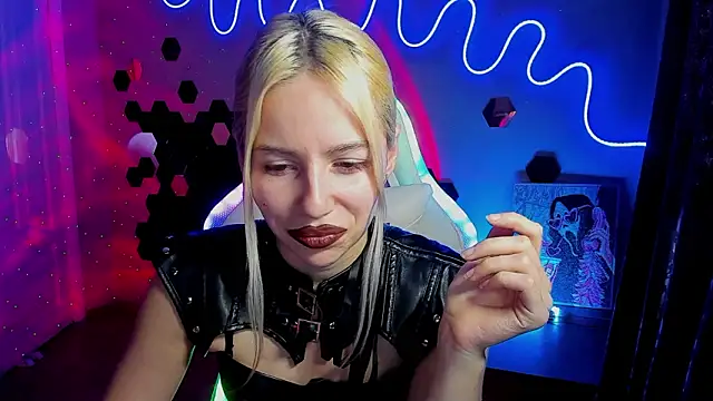 mistress_annaa Adlı Modelin Canlı XXX Sohbeti