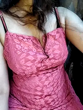 sruthi_saucy – Naživo XXX chat