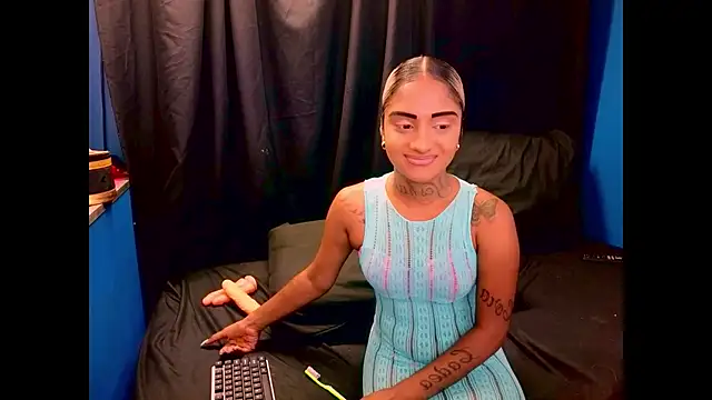 indiansumaya29 Live XXX Chat