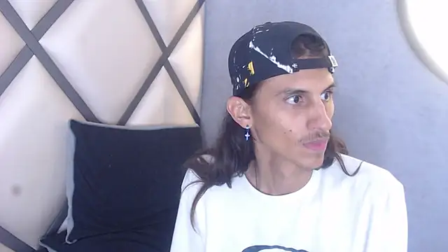 Noha-Smith – Naživo XXX chat