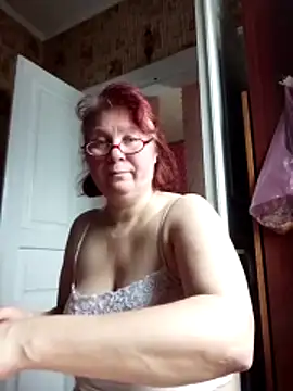 SquirrelFine – Naživo XXX chat