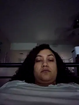 honeeyyy_pot – Naživo XXX chat