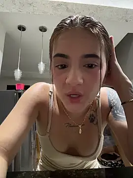 Paulet_Johnson Adlı Modelin Canlı XXX Sohbeti