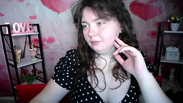 NeonilaLisova – Naživo XXX chat