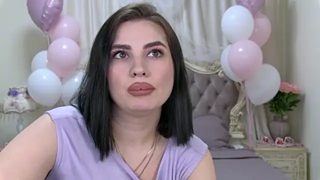 AdrianaTorres 现场XXX聊天