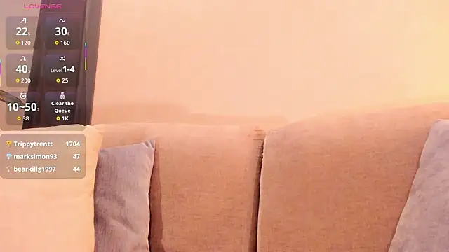 RavenPeachy – Naživo XXX chat