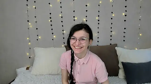 ThoraMarola – Naživo XXX chat