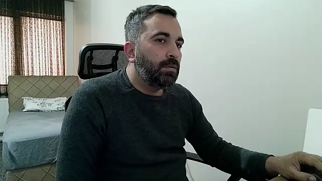 Chatroom XXX en direct de tgltplsr