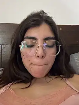 MartinaSooler Live XXX-chat