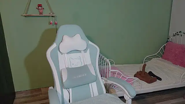 Sembang XXX Secara Langsung Emerald_Sparkles_