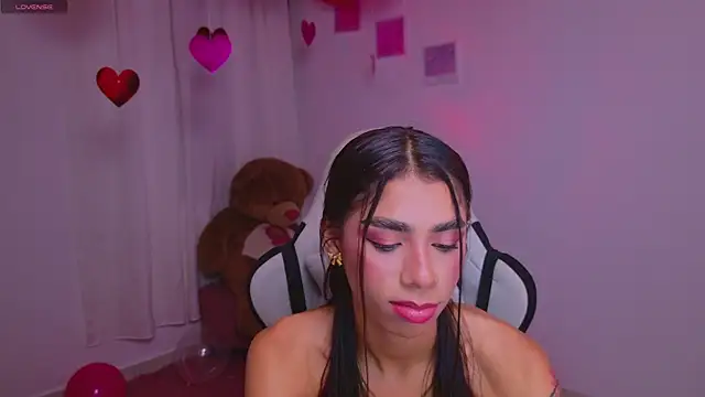 BrunetteAdams001: απευθείας συνομιλία ΧΧΧ