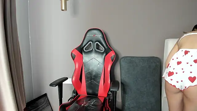 ki_kimmy – Kamerová šou