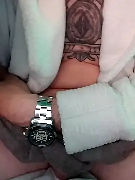 LoGanDiamond Show in webcam