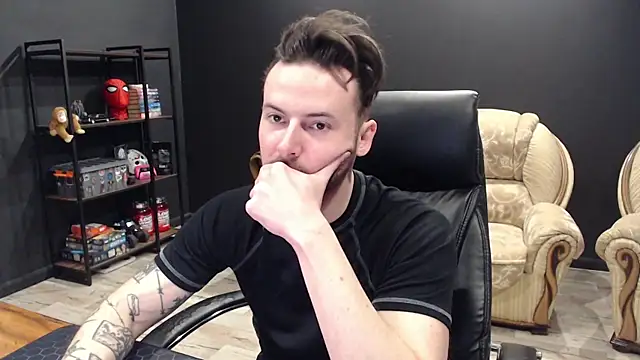 MihasikD live XXX chat