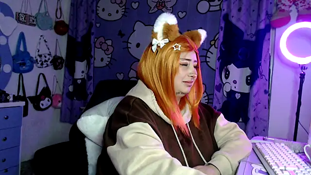 XXX chat uživo modela lussyevans24