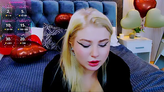 XXX chat uživo modela EmiliaStanley