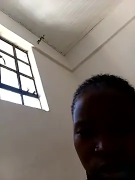 DaisyHarperr – Naživo XXX chat