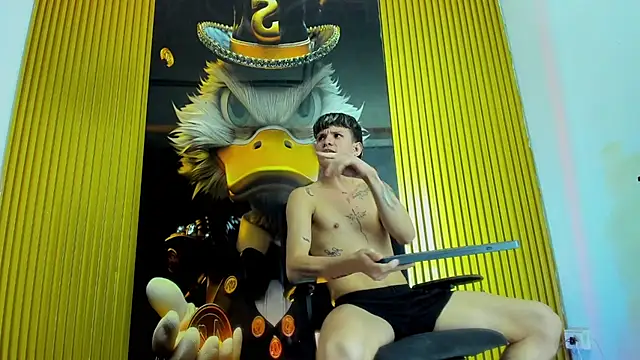 Sti_Sex_Boy Webcam Show