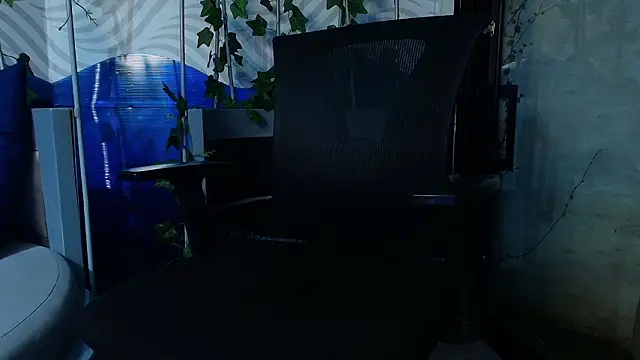 TheKing_39_ লাইভ XXX চ্যাট