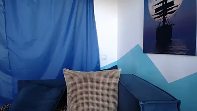 Živý XXX chat cornflower_mm