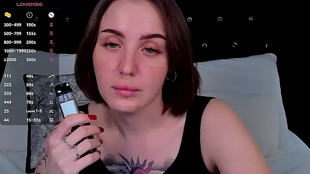 LianaFord – Naživo XXX chat