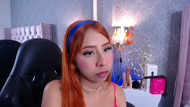 Chat XXX en directo de laila_stilwiills