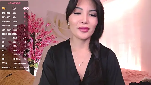 แชท XXX สดของ Miledy_di